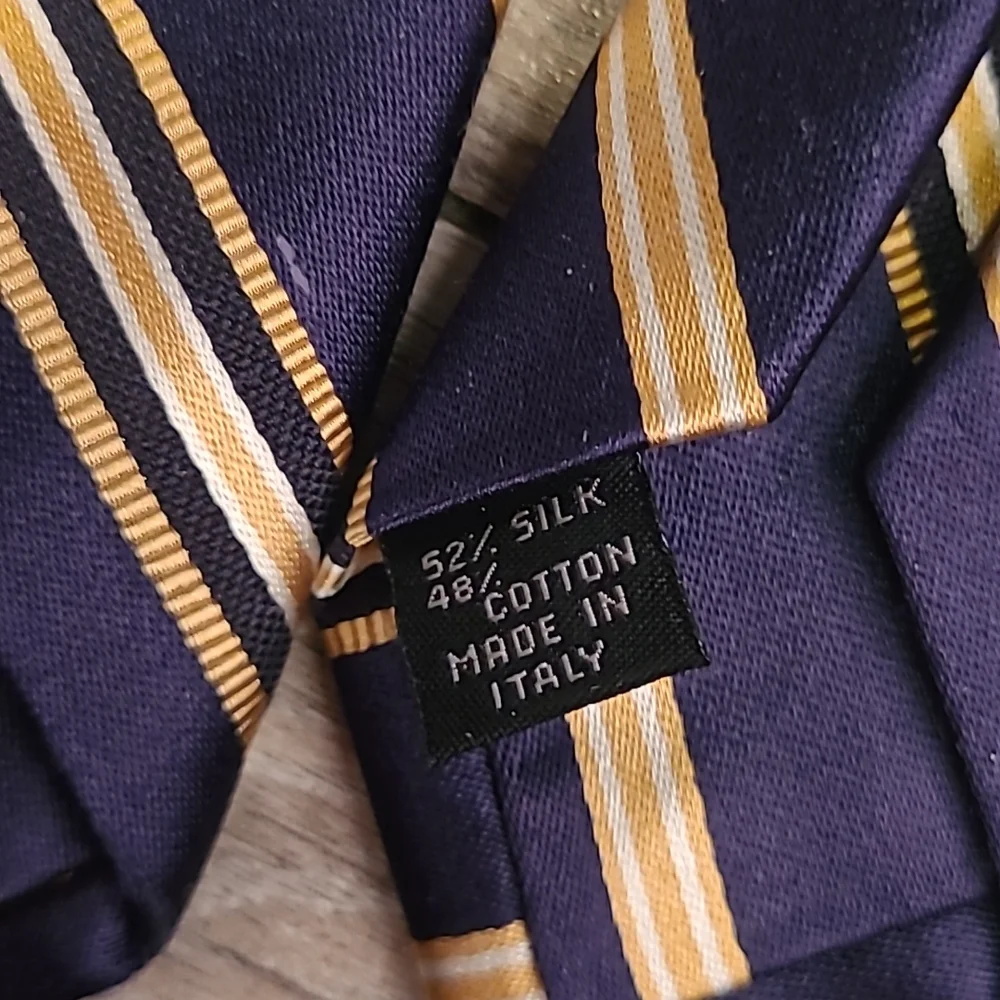 JOS A BANK Signature Platinum 7 FOLD Gold Navy Blue Striped Silk Cotton Tie RARE
